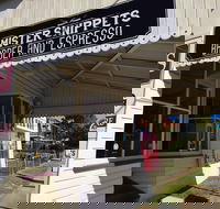 Mister Snippets Barber  Espresso - Tweed Heads Accommodation
