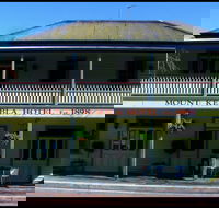 Mount Kembla Village Hotel - Tweed Heads Accommodation