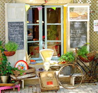Le Jardin Cafe Restaurant