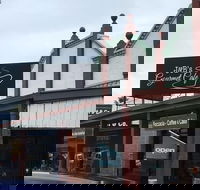 J and B's Gourmet Caf - Tweed Heads Accommodation