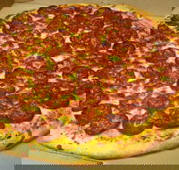 Mozza Pizza and Pasta - Tweed Heads Accommodation