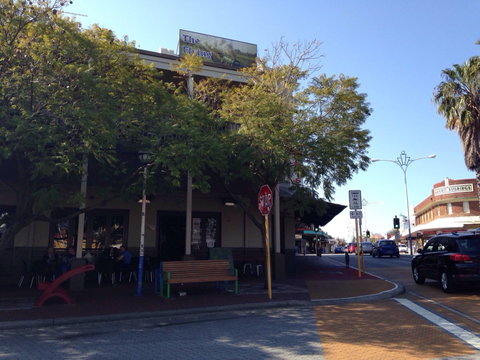 Defectors Bar - Tweed Heads Accommodation 0