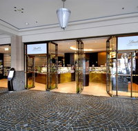 Lindt Chocolate Caf Cockle Bay - Tweed Heads Accommodation