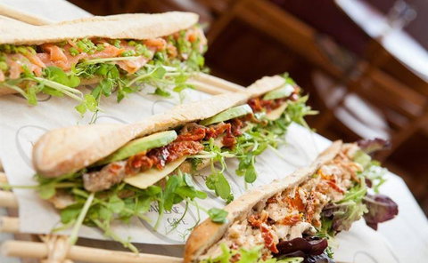 Gorilla Pizza SA - Tweed Heads Accommodation 8