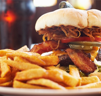 Karama Plaza Tavern - Tweed Heads Accommodation