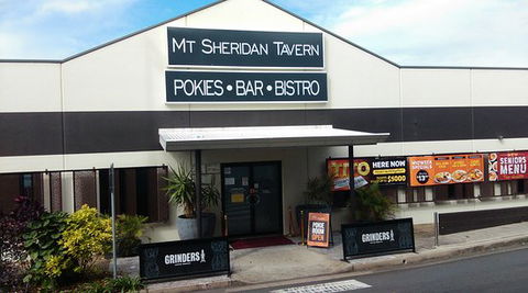 Mt Sheridan Tavern - Tweed Heads Accommodation 0