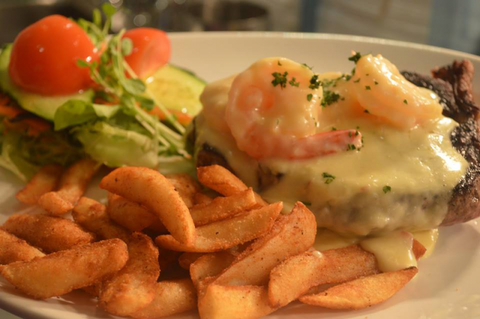 Tugun Tavern - Tweed Heads Accommodation 0