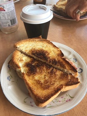 Ben & Sams Cafe & Bakehouse - Tweed Heads Accommodation 0