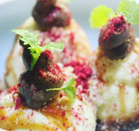 FOS Kitchen & Bar - Tweed Heads Accommodation 9
