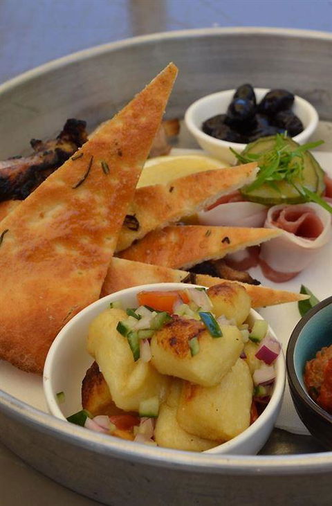 FOS Kitchen & Bar - Tweed Heads Accommodation 4