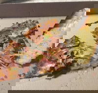 Shark Bay Pizza - Tweed Heads Accommodation