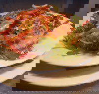 Alma Hotel - Tweed Heads Accommodation