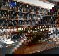 Dell'uva Wines - Tweed Heads Accommodation