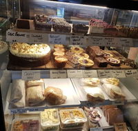 Chase Chocolate Notes - Tweed Heads Accommodation