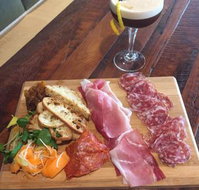 Mr Edward's Alehouse  Kitchen - Tweed Heads Accommodation