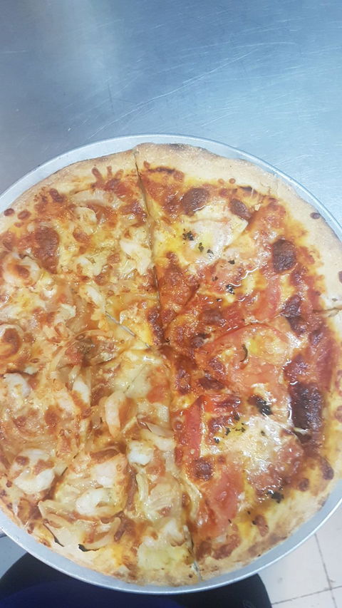 Smokehouse Pizza Cafe - Tweed Heads Accommodation 1