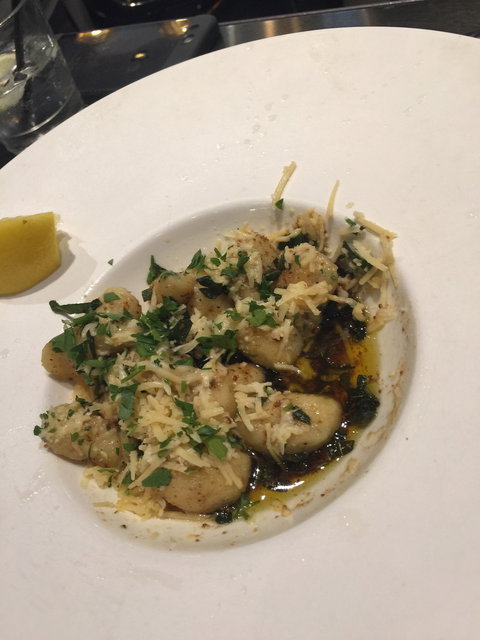 Gallery One - Tweed Heads Accommodation 4