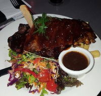 South Cairns Sports Club - Tweed Heads Accommodation