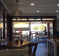 Cooper's Cafe  Catering - Tweed Heads Accommodation