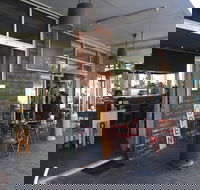 Japs Table - Tweed Heads Accommodation