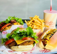 Ruby Chew's Burgers  Shakes - Tweed Heads Accommodation