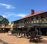 Tumbulgum Tavern - Tweed Heads Accommodation
