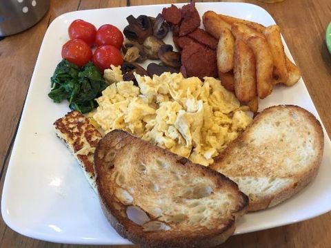 Zaatar On West - Tweed Heads Accommodation 0