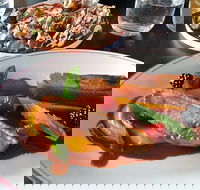 Young's Wine Rooms - Tweed Heads Accommodation