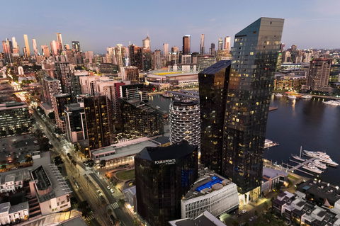 Four Points Melbourne Docklands - Tweed Heads Accommodation 1
