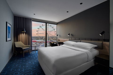 Four Points Melbourne Docklands - Tweed Heads Accommodation 6