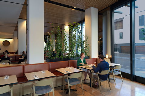Four Points Melbourne Docklands - Tweed Heads Accommodation 13