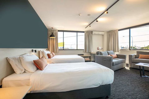 Chardons Corner Hotel - Tweed Heads Accommodation 7