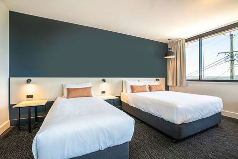 Chardons Corner Hotel - Tweed Heads Accommodation 9