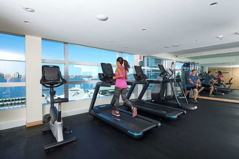 DoubleTree by Hilton Perth Waterfront - Tweed Heads Accommodation 17