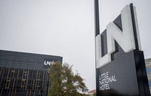 Little National Hotel - Tweed Heads Accommodation 1