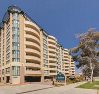 Adina Serviced Apartments James Court - Tweed Heads Accommodation