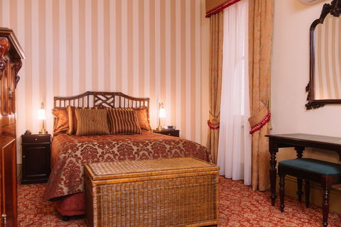 Hadley's Orient Hotel - Tweed Heads Accommodation 4