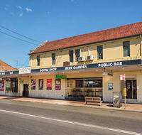 Nightcap at Regents Park Hotel - Tweed Heads Accommodation