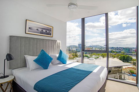 Arise Brisbane One - Tweed Heads Accommodation 7