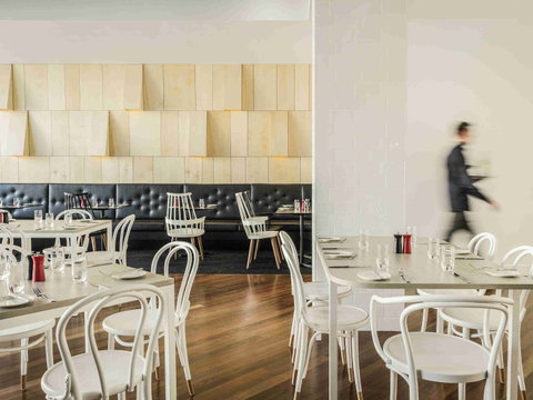 Ibis Adelaide - Tweed Heads Accommodation 16