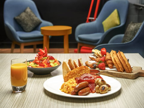 Ibis Adelaide - Tweed Heads Accommodation 17