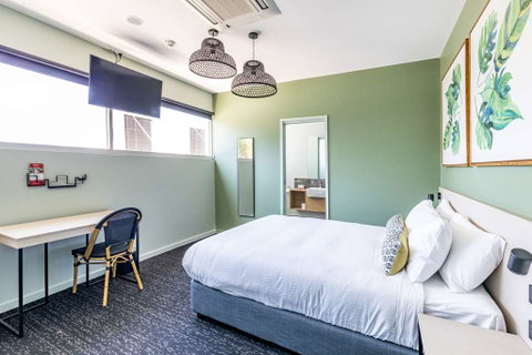 Nightcap at Commercial Hotel - Tweed Heads Accommodation 1