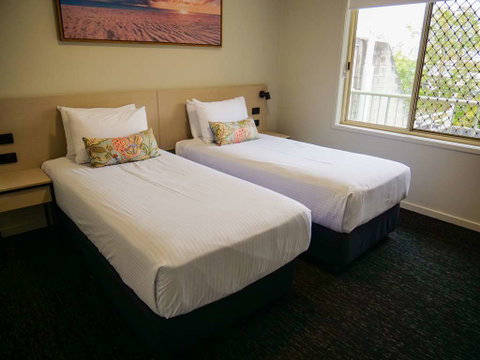 Nightcap at Hinterland Hotel - Tweed Heads Accommodation 4