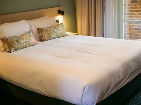 Nightcap at Hinterland Hotel - Tweed Heads Accommodation 6
