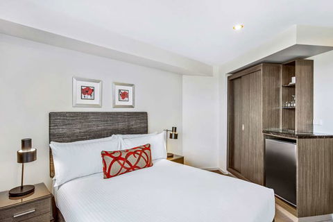 Adina Serviced Apts Canberra Dickson - Tweed Heads Accommodation 10