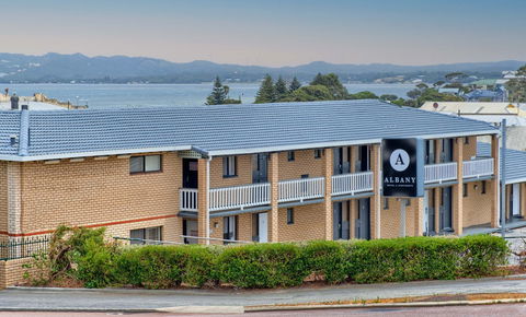 Albany Motel & Apartments - Tweed Heads Accommodation 0