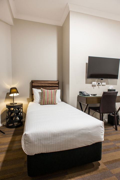 57 Hotel - Tweed Heads Accommodation 1