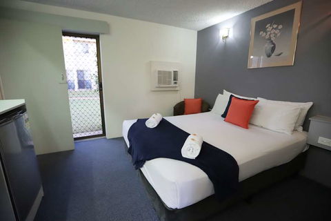Emerald Central Hotel - Tweed Heads Accommodation 6