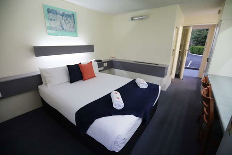 Emerald Central Hotel - Tweed Heads Accommodation 7