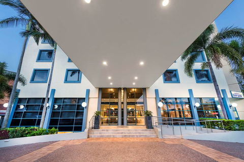 Best Western Plus Hotel Diana - Tweed Heads Accommodation 0